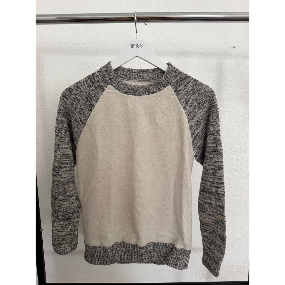 Grey And White Mossimo Size M Sweater